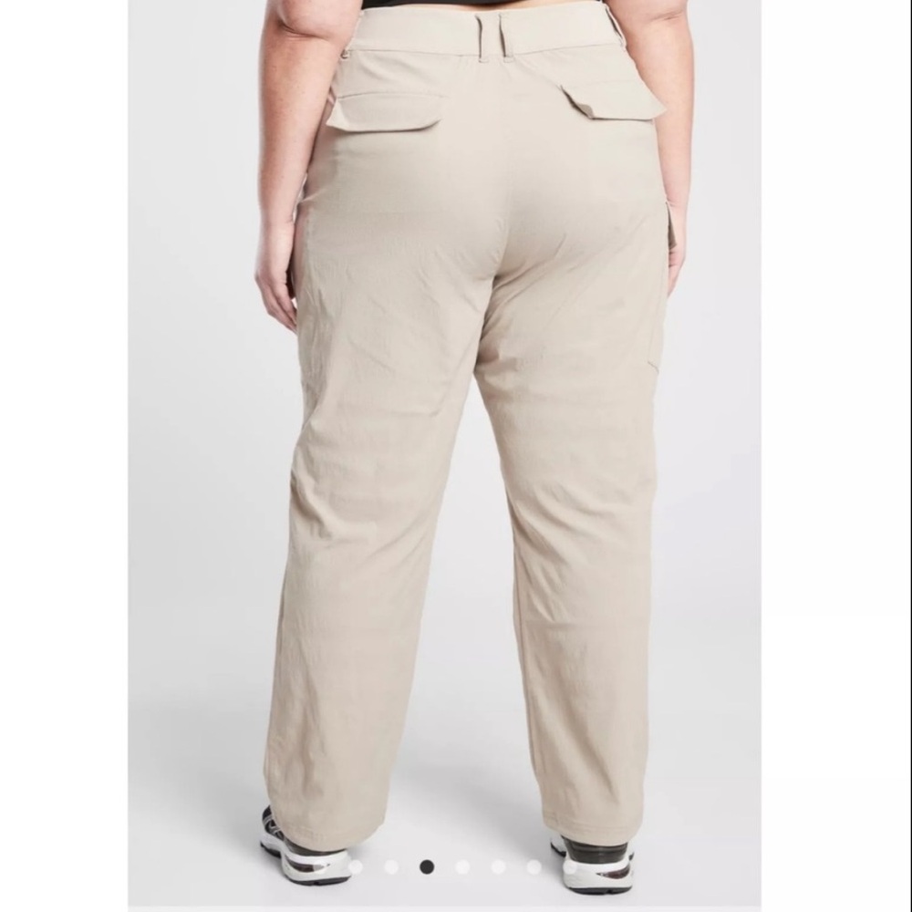 Athleta Trekkie Utility Cargo Pants, Size 26
